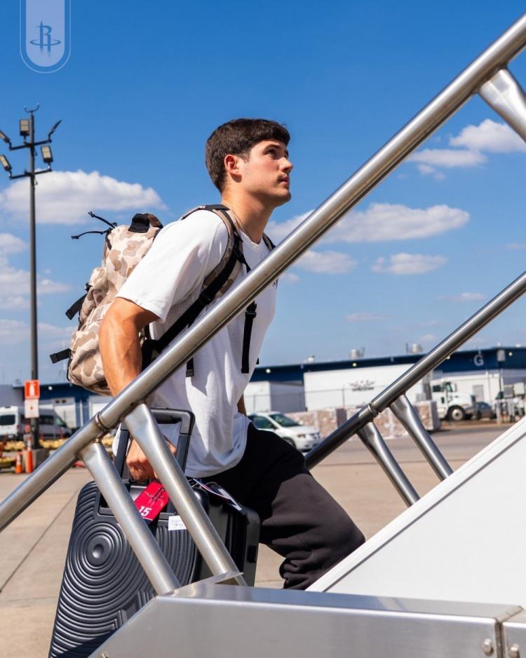 世界杯直播app官网-4人仅得13分！火箭队2阵全面哑火，伊森再缺阵，引替补席连锁反应