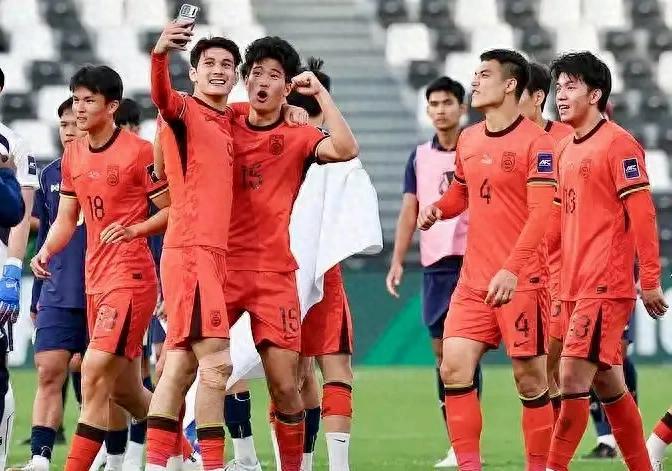 中国队八强遇卫冕冠军！历史全败，四强梦恐碎