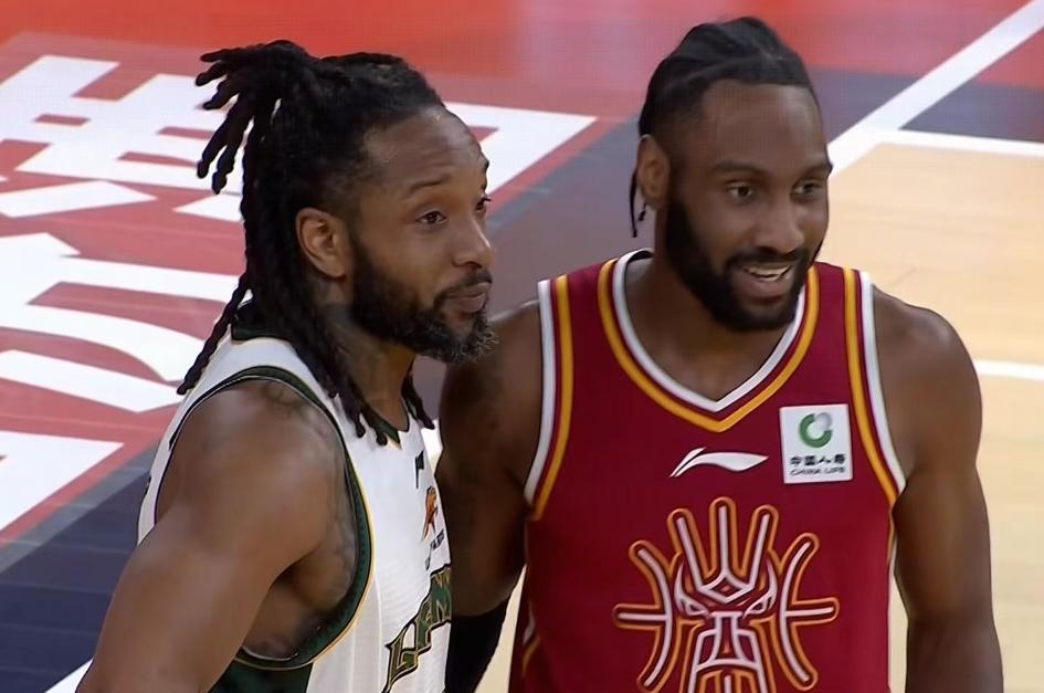 世界杯手机观看-辽宁男篮4分惜败不敌山西，赵继伟15+6+7付豪11分，刘传兴11+7