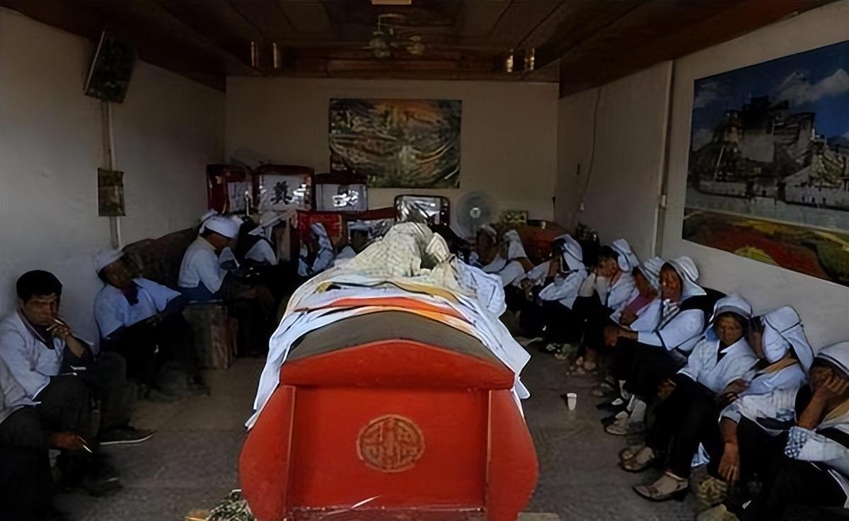 世界杯手机观看-2026年丧葬费抚恤金迎来上调，企退养老金5200元，去世后发多少？