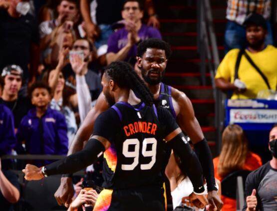 世界杯正版下载安装-限制约基奇！状元觉醒冲击顶薪合约 太阳一黑到底？